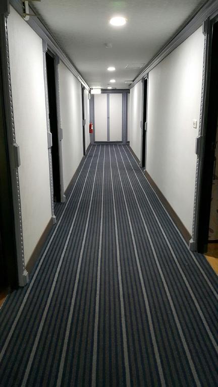 Mei Hua Hotel Гаосюн Экстерьер фото