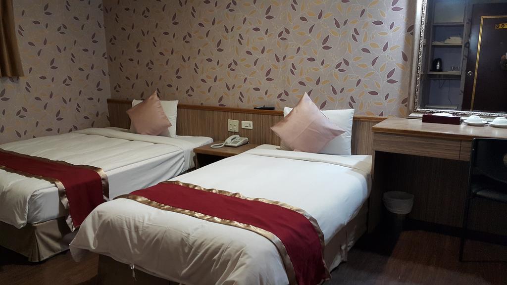 Mei Hua Hotel Гаосюн Экстерьер фото