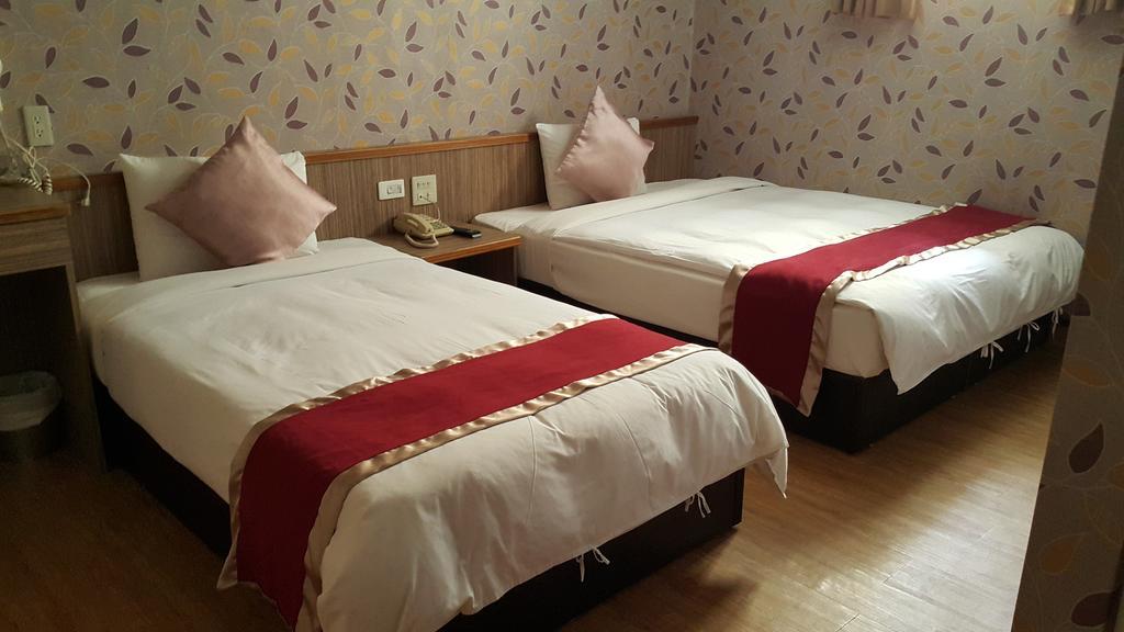 Mei Hua Hotel Гаосюн Экстерьер фото