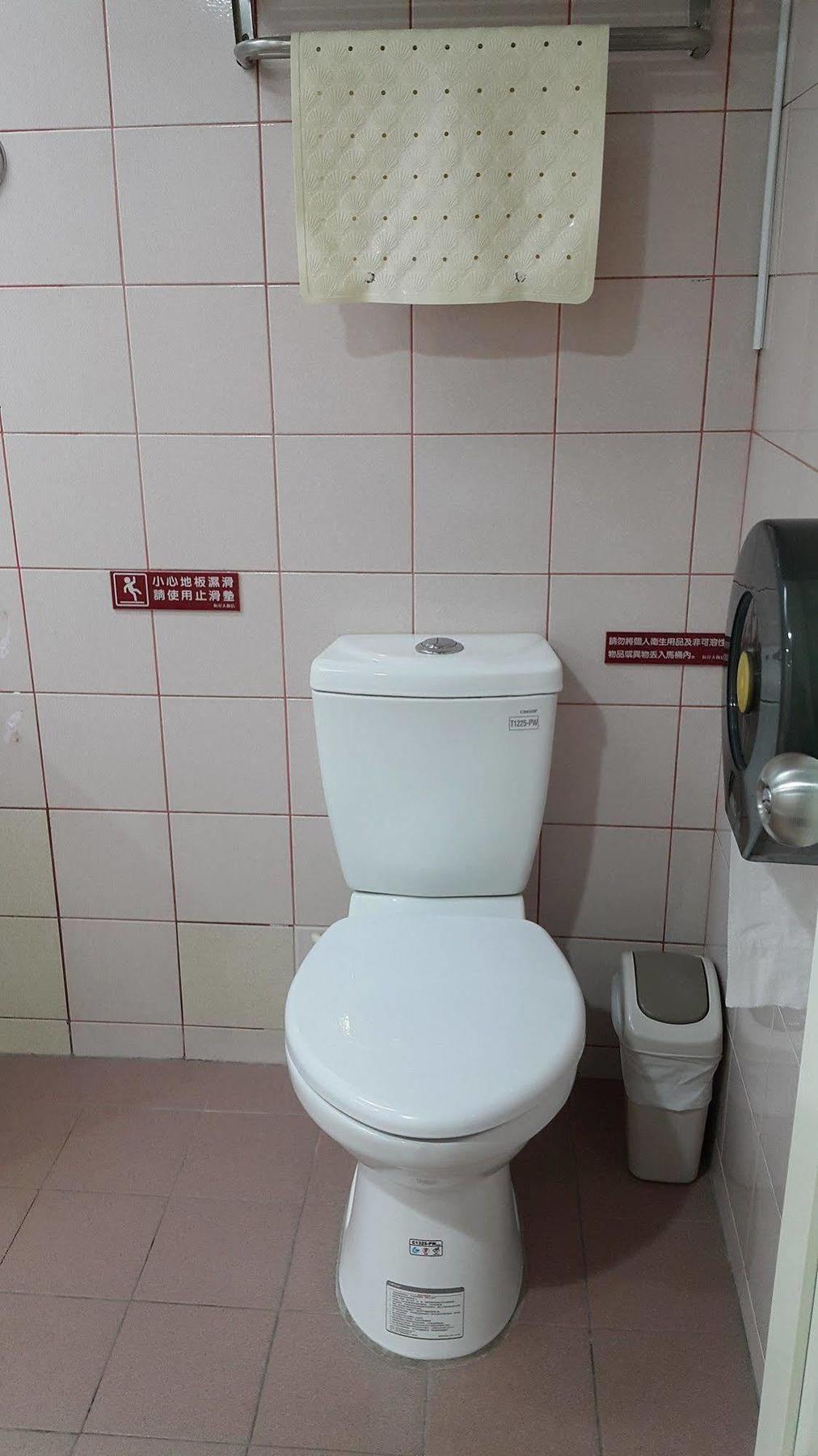 Mei Hua Hotel Гаосюн Экстерьер фото
